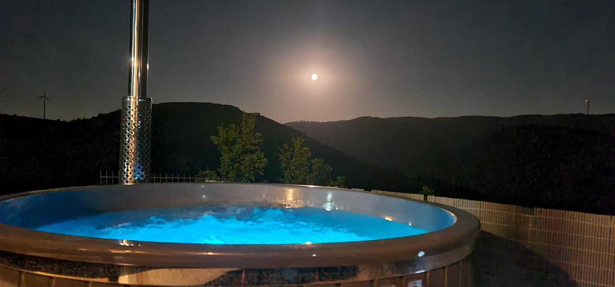 Cabana Priod Coronini Pescari Exteriér fotografie