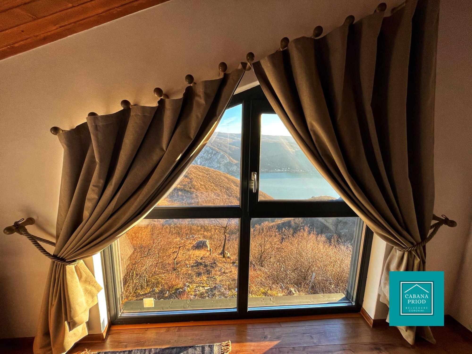 Cabana Priod Coronini Pescari Exteriér fotografie